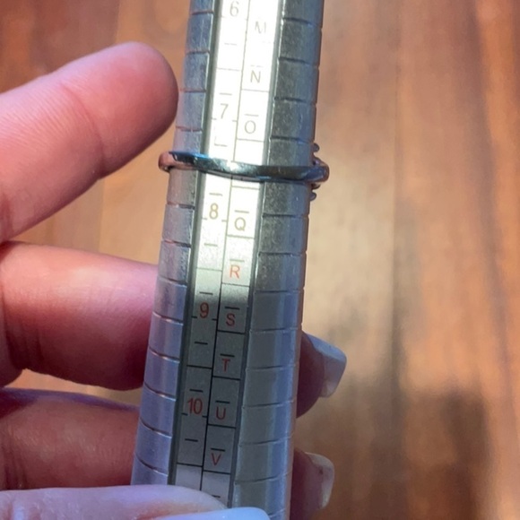 New Moonstone Inspired Silver Tone Classic Ageless Ring Size 7.5 - Picture 7 of 10